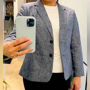 BR stretchy linen denim color blazer. Soft and comfortable fabric. Think Spring!
